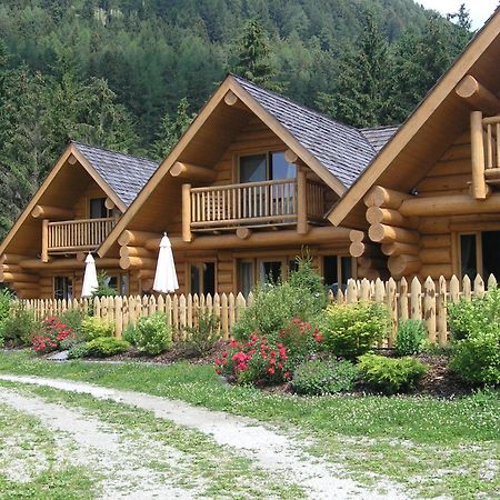 Nancy'S Holiday Homes Dolomites Rasun di Sotto Luaran gambar