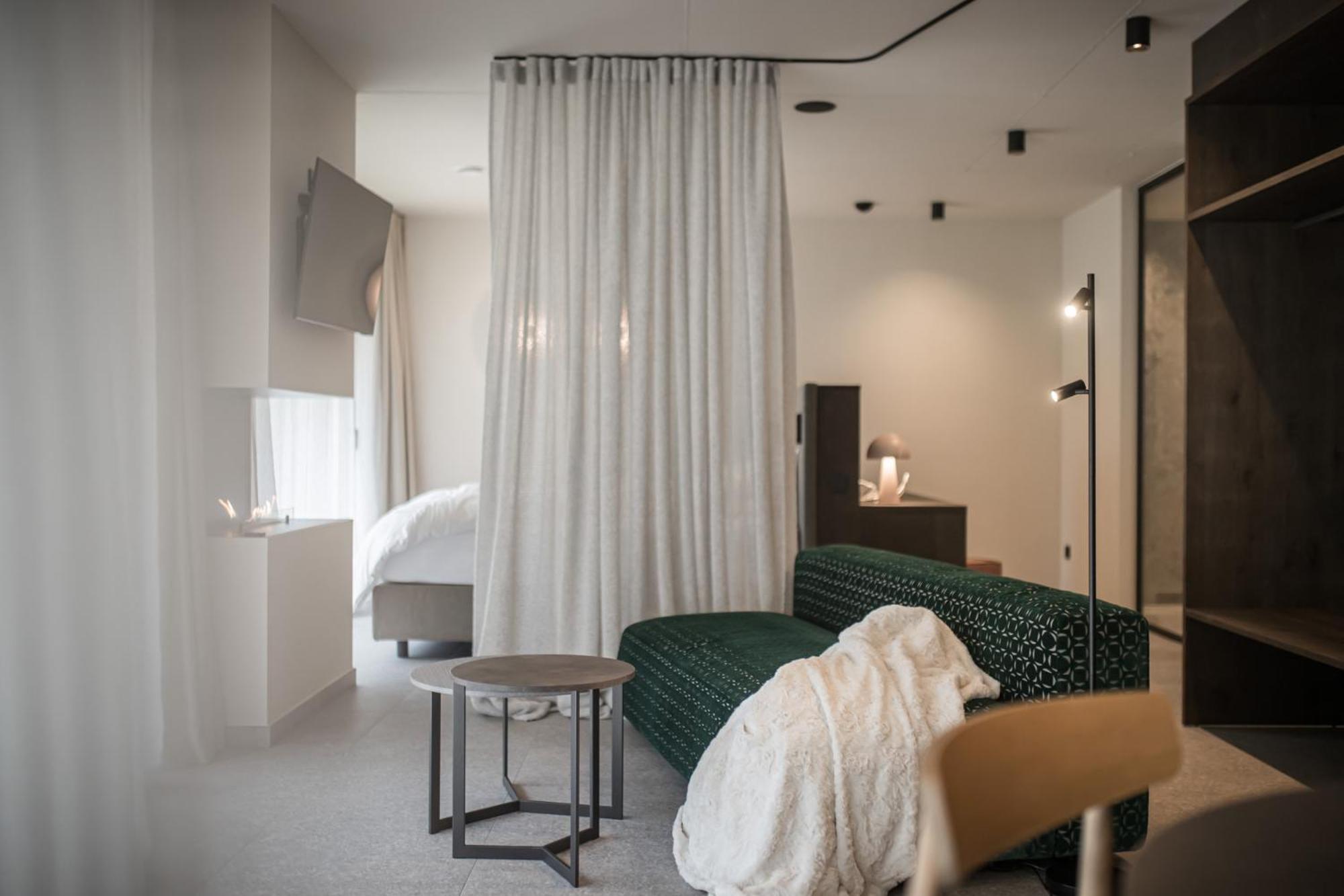 Nancy'S Holiday Homes Dolomites Rasun di Sotto Luaran gambar