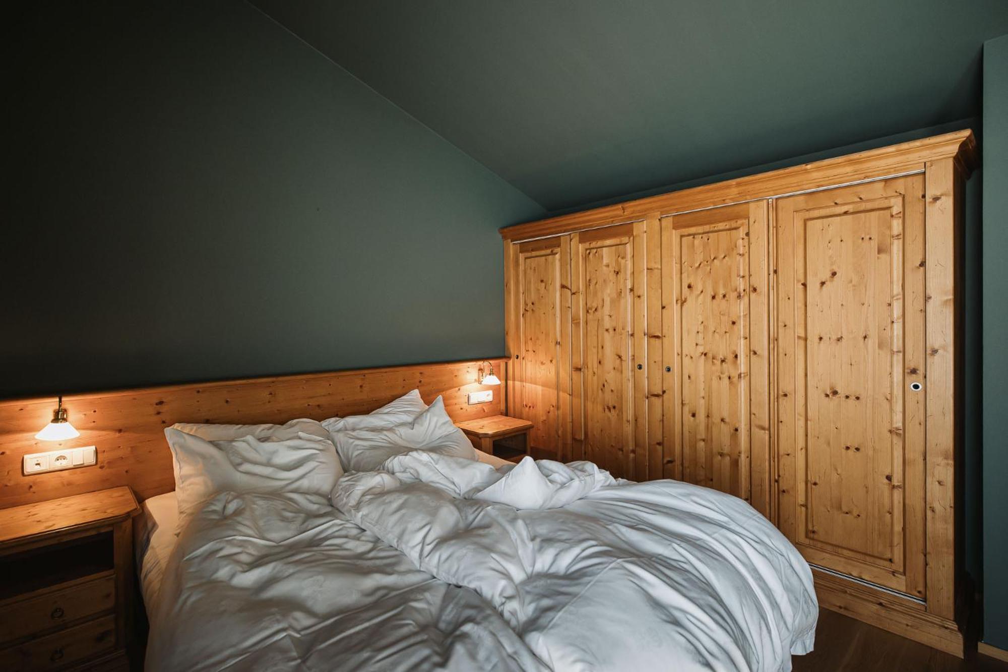 Nancy'S Holiday Homes Dolomites Rasun di Sotto Luaran gambar